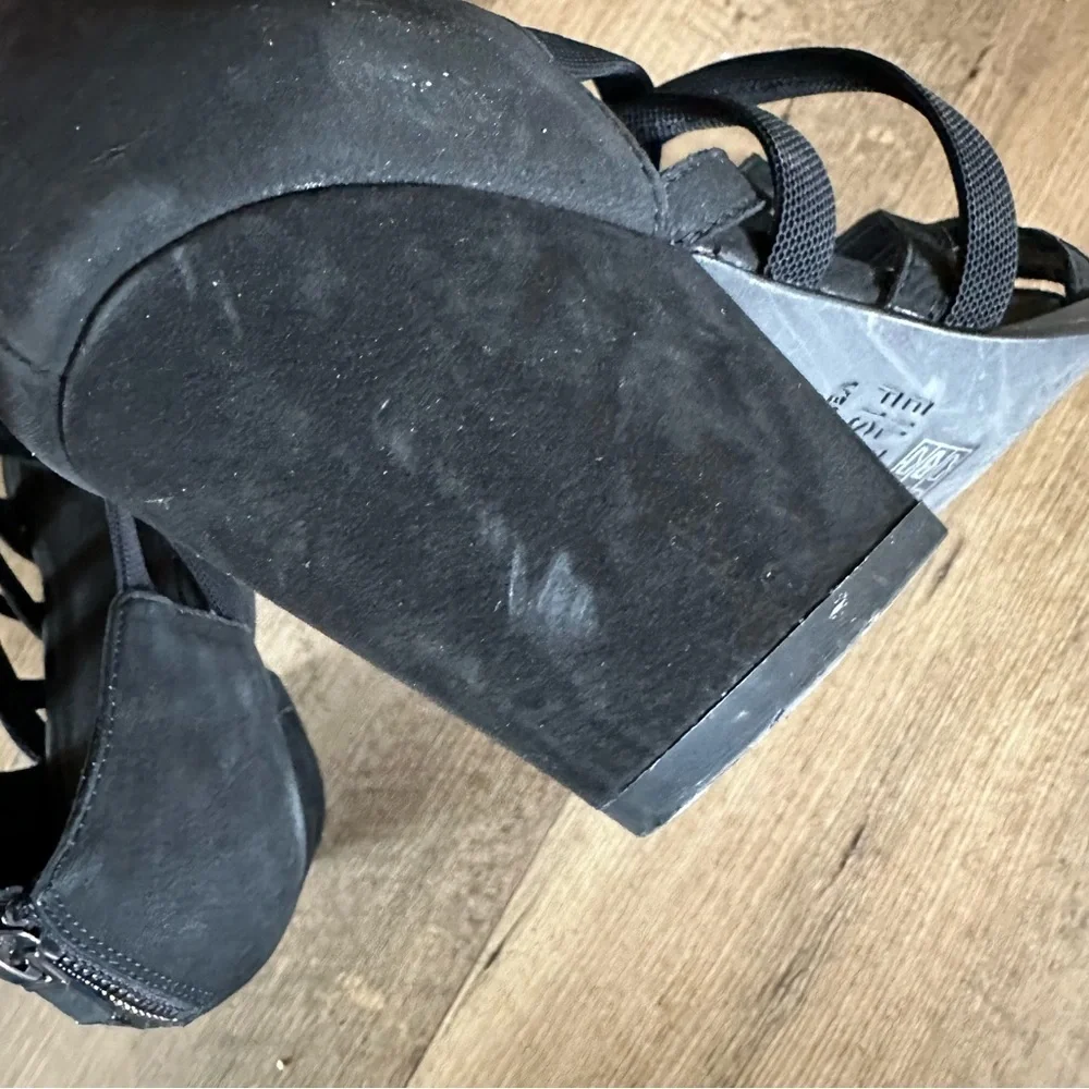 Eileen Fisher Fara Caged Leather Heeled Sandals